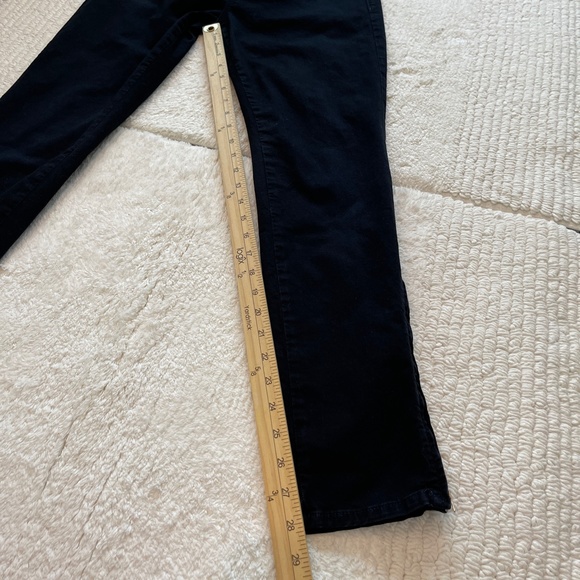 J Brand The Deal Skinny Leg Black Low Rise Leg Zipper Ankle Jeans - Picture 13 of 14